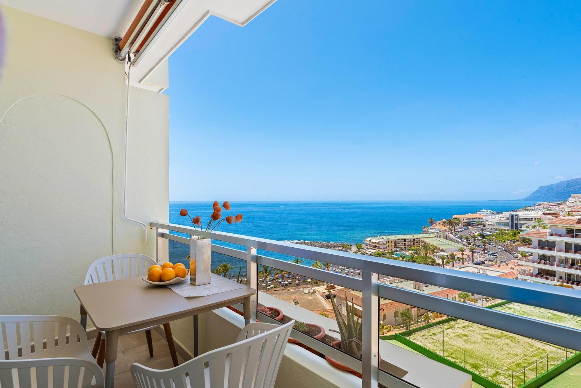 Ocean View Arenas Negras, Newly Renovated Apartment Puerto de Santiago  Luaran gambar